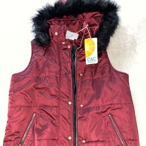 C&C California - Women’s Size L - Wine Hooded Vest